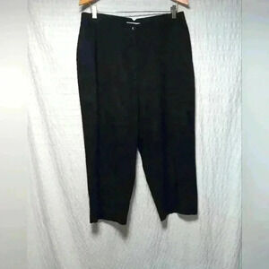 Jillian Jones 💯 Linen Capris.  Ladies 14 P